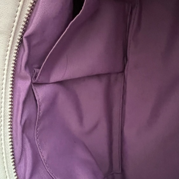 Coach East West Pleated Gray & White Tote Bag with Dust Bag - Picture 9 of 12